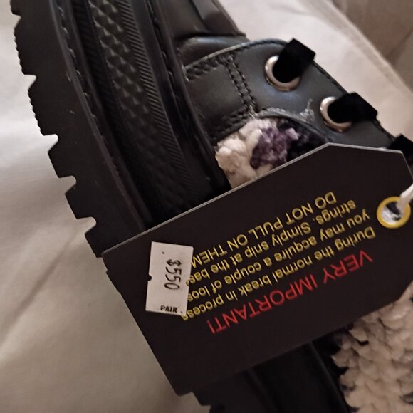 KROJAY  ONYX BLACK, WHITE, GREY WOMEN'S BOOT NEW With Tag and Box Size 10 - Picture 4 of 13